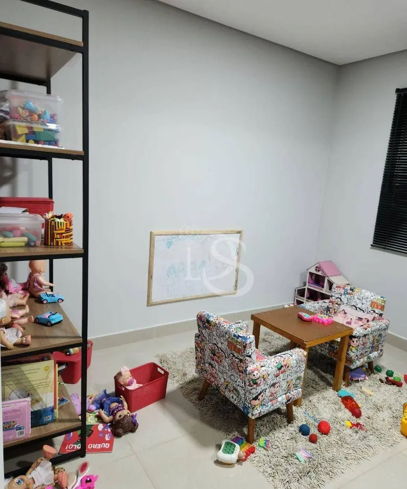 Casa, 4 quartos, 200 m² - Foto 4