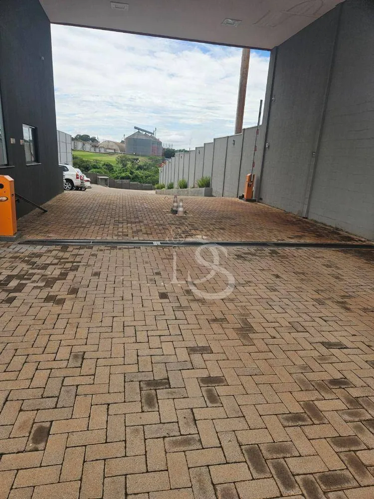 Depósito-Galpão, 1000 m² - Foto 1