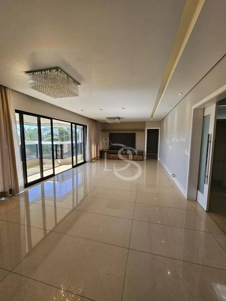 Apartamento, 3 quartos, 186 m² - Foto 11
