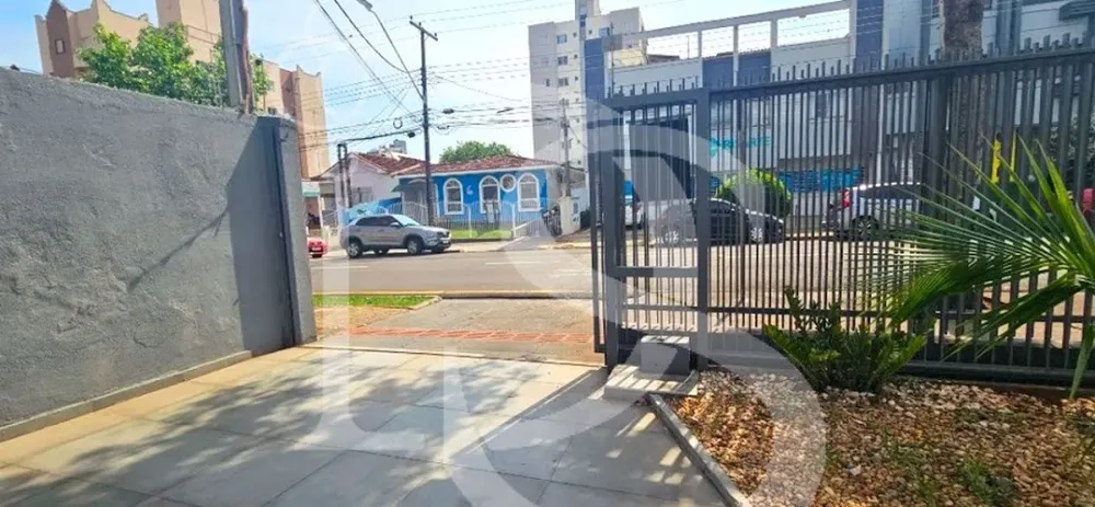 Casa, 4 quartos, 250 m² - Foto 2