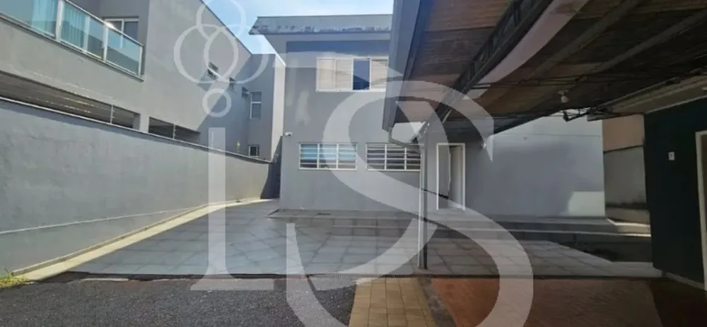 Casa, 4 quartos, 250 m² - Foto 11