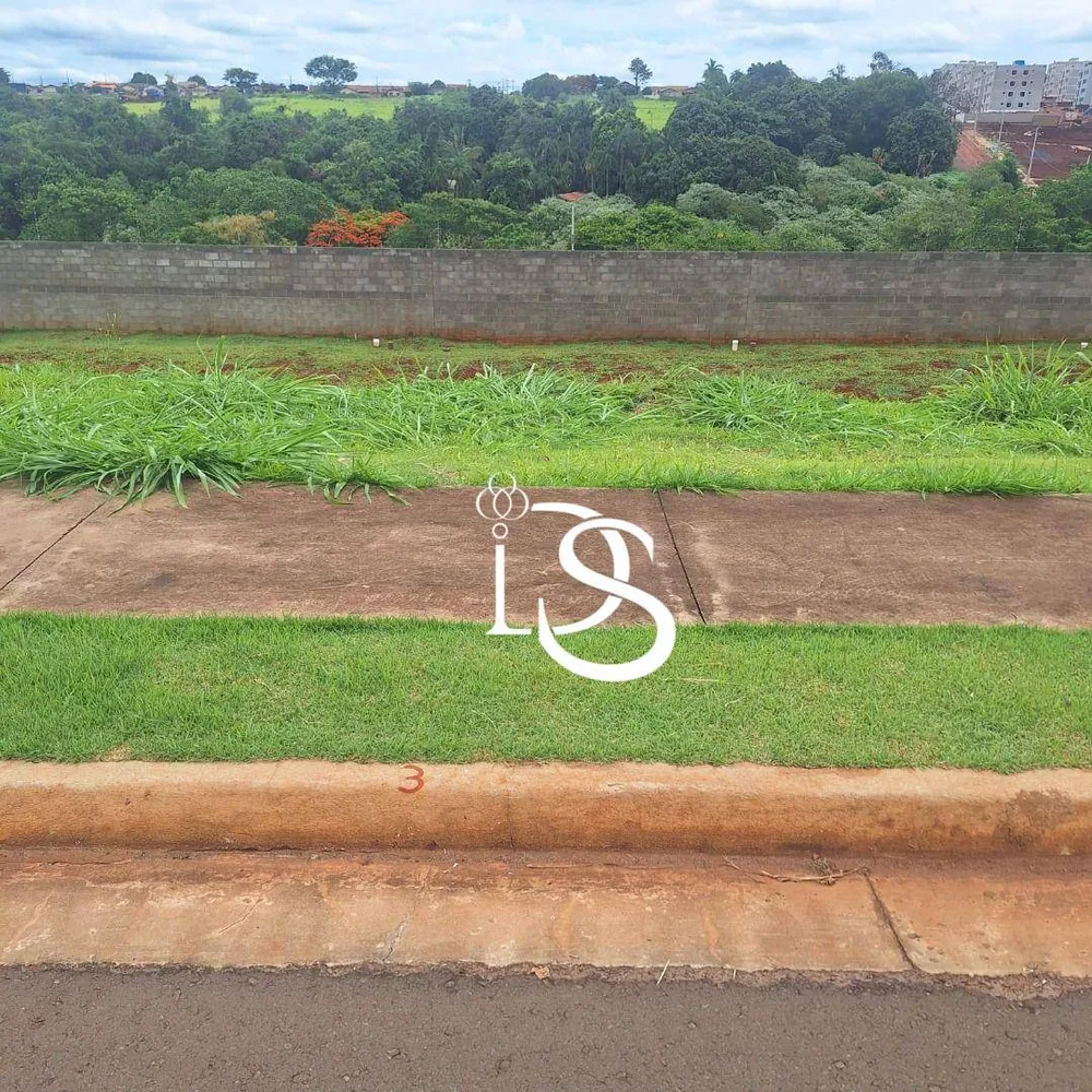 Loteamento e Condomínio, 252 m² - Foto 1