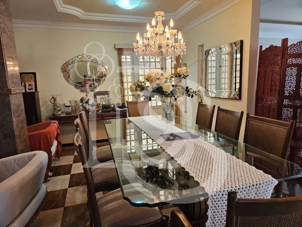 Sobrado, 4 quartos, 500 m² - Foto 1