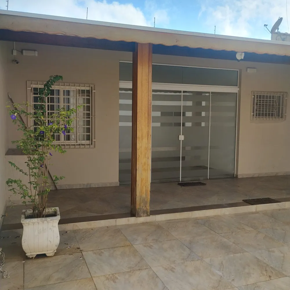 Casa, 3 quartos, 180 m² - Foto 1