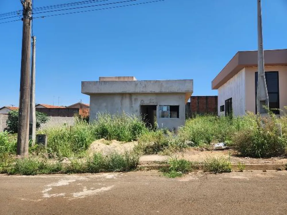 Casa, 2 quartos, 347 m² - Foto 1