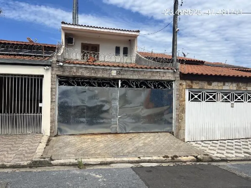 Casa, 3 quartos, 134 m² - Foto 1