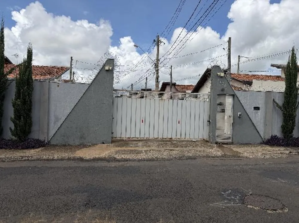 Casa, 2 quartos, 153 m² - Foto 1