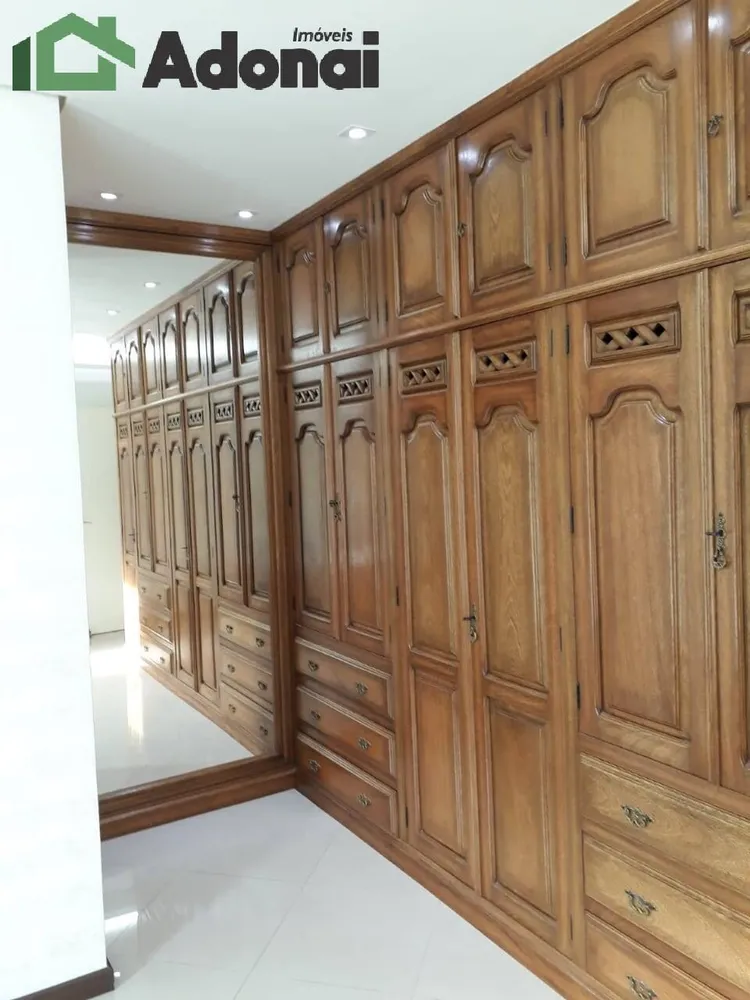 Casa, 3 quartos, 225 m² - Foto 16