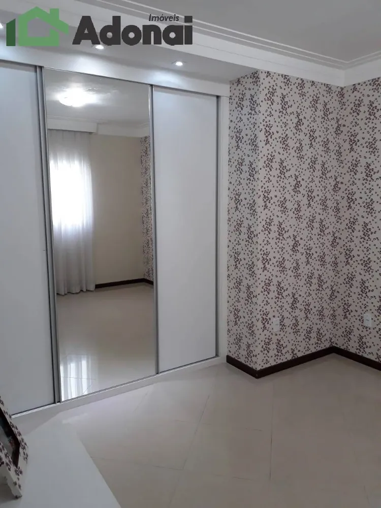 Casa, 3 quartos, 225 m² - Foto 3