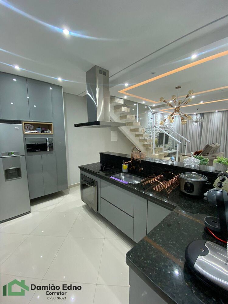 Casa, 3 quartos, 126 m² - Foto 2