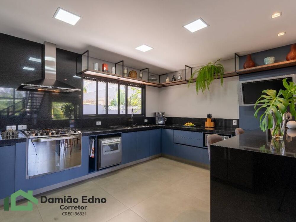 Casa à venda com 5 quartos, 486m² - Foto 5