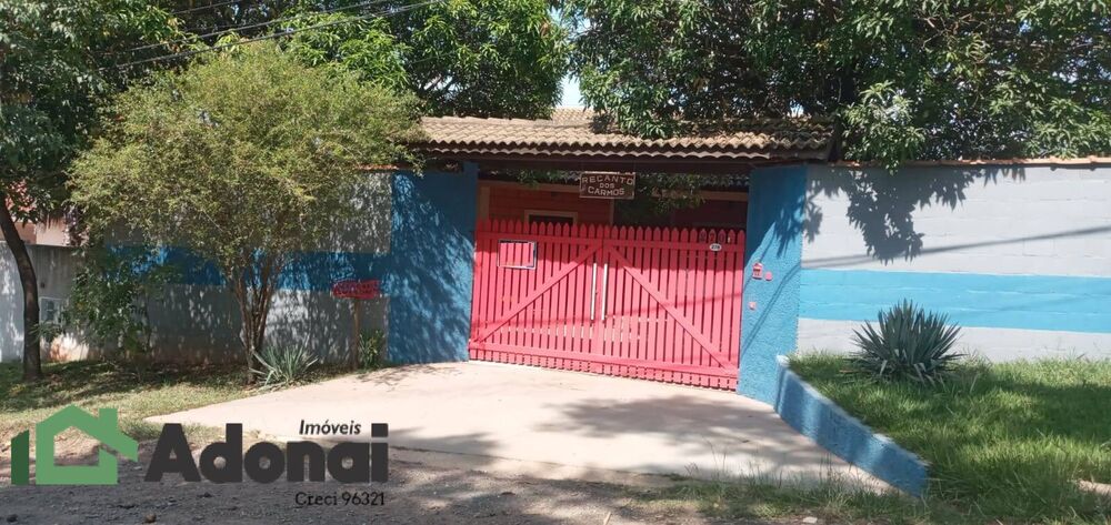 Chácara, 3 quartos, 1200 m² - Foto 1