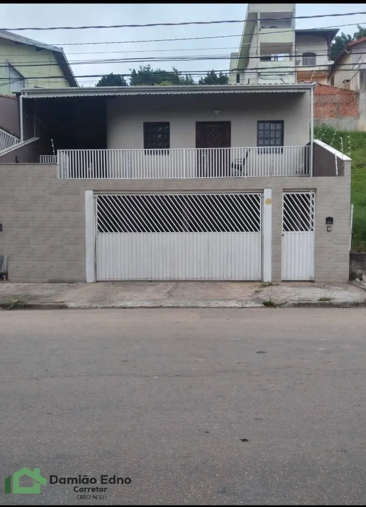 Casa, 3 quartos, 200 m² - Foto 1
