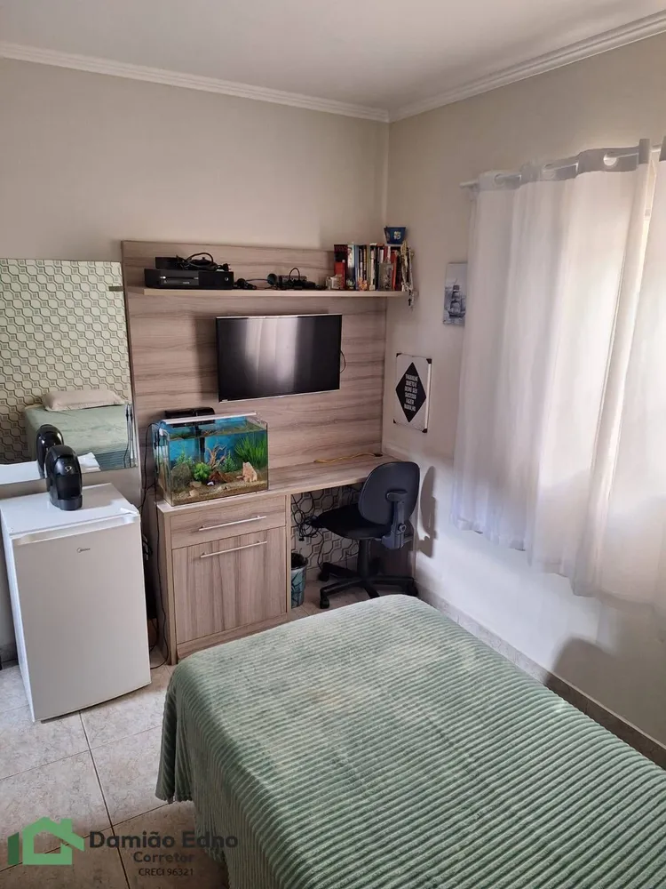 Casa, 3 quartos, 200 m² - Foto 3