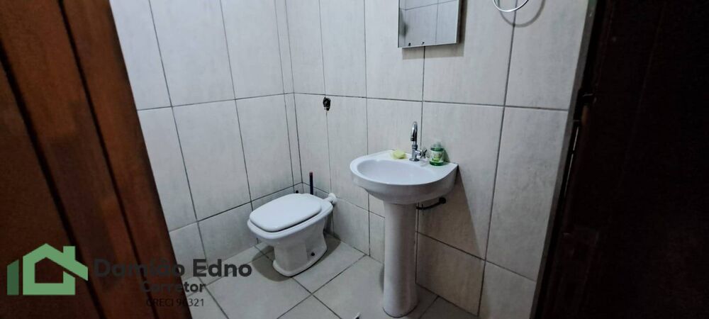 Casa, 4 quartos, 190 m² - Foto 2