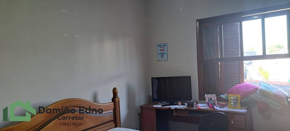 Casa, 4 quartos, 190 m² - Foto 3