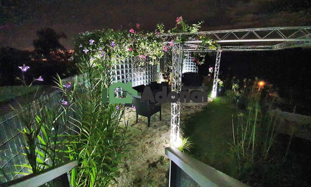 Casa à venda com 5 quartos, 1080m² - Foto 12