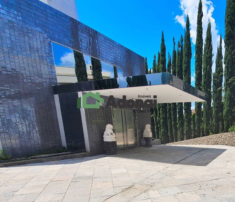 Casa à venda com 5 quartos, 1080m² - Foto 3