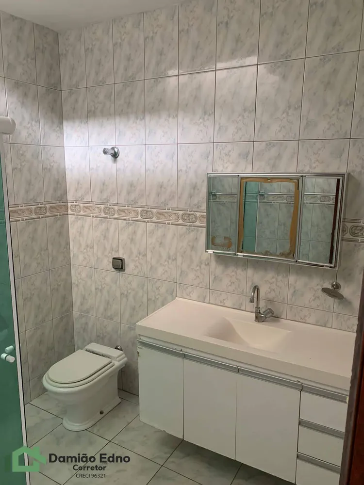 Casa, 5 quartos, 298 m² - Foto 2