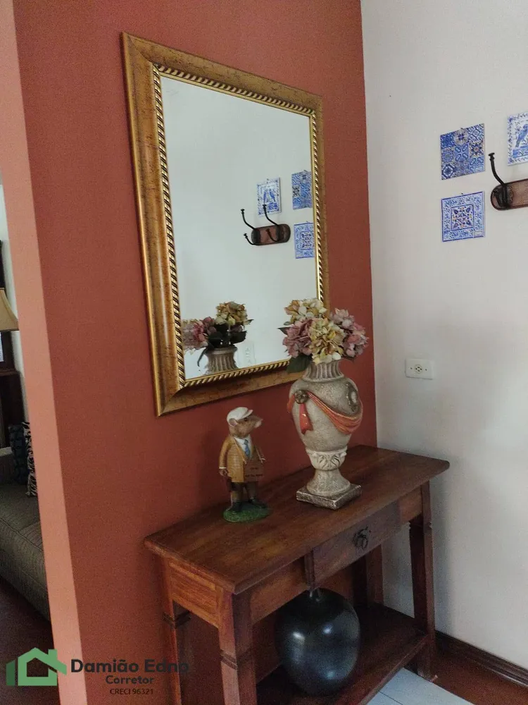 Casa, 3 quartos, 316 m² - Foto 1