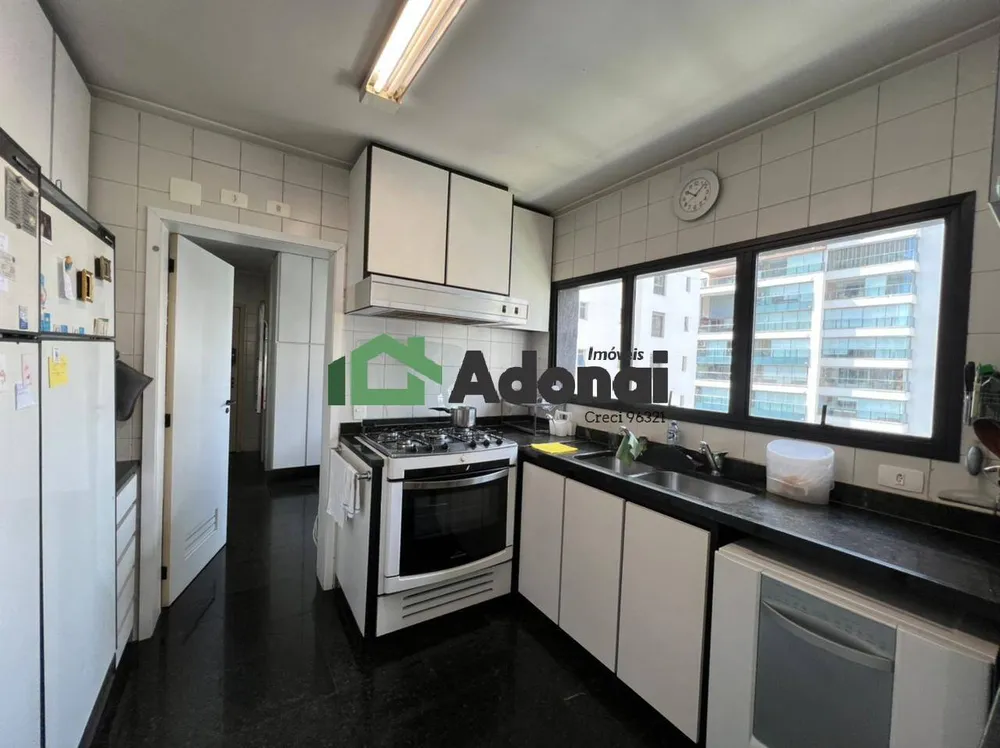 Apartamento, 3 quartos, 220 m² - Foto 8