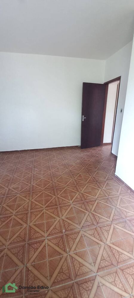 Casa à venda com 3 quartos, 109m² - Foto 7