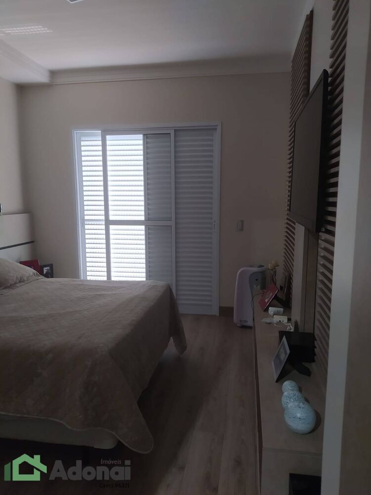 Casa, 3 quartos, 224 m² - Foto 3