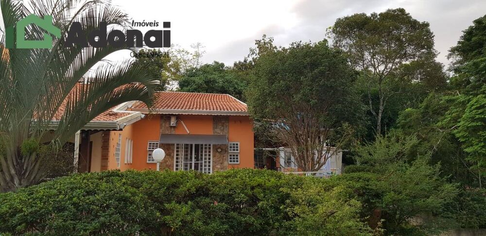 Casa à venda com 3 quartos, 300m² - Foto 4