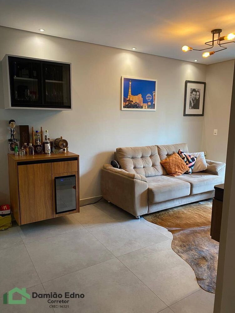Apartamento à venda com 2 quartos, 69m² - Foto 5