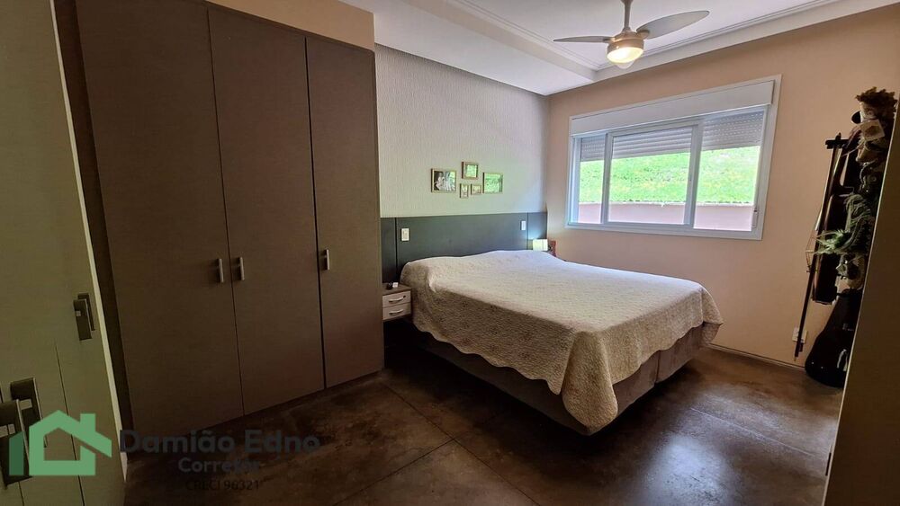 Casa de Condomínio à venda e aluguel com 3 quartos, 200m² - Foto 2
