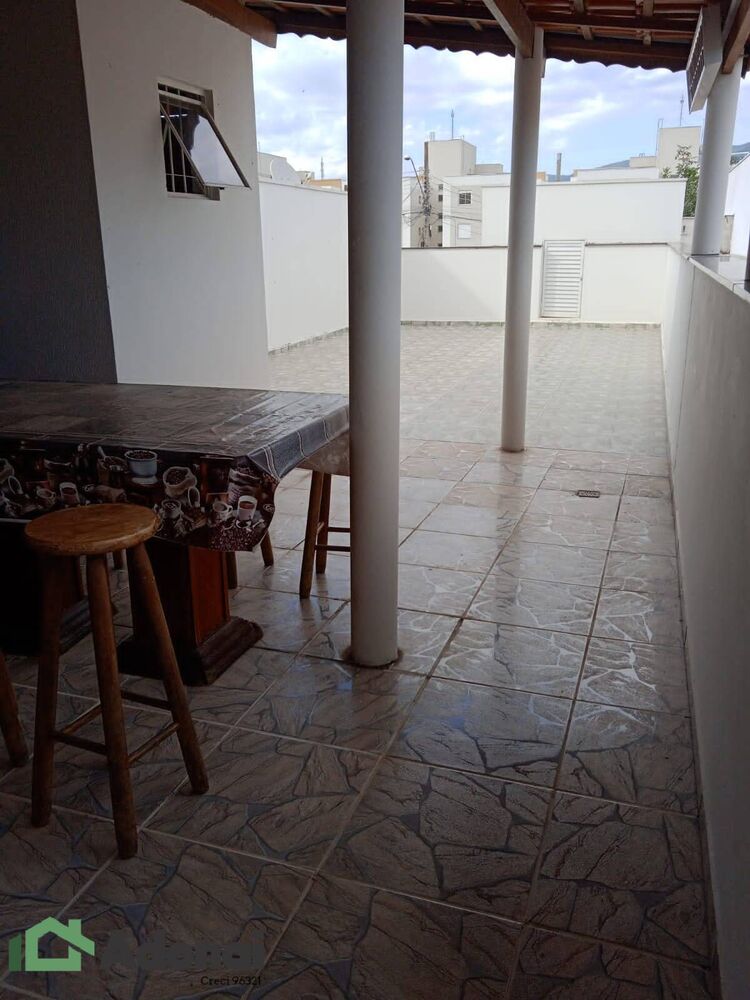 Casa, 3 quartos, 199 m² - Foto 3