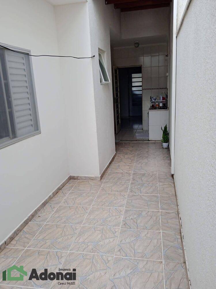 Casa, 3 quartos, 199 m² - Foto 2