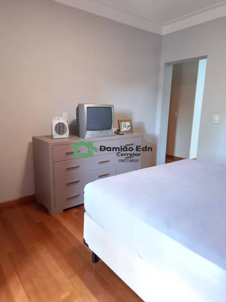 Casa, 3 quartos, 330 m² - Foto 7