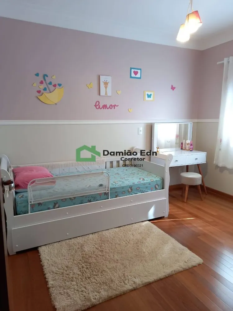 Casa, 3 quartos, 330 m² - Foto 19