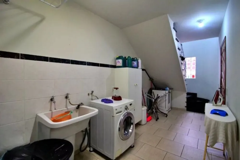 Sobrado, 3 quartos, 256 m² - Foto 6