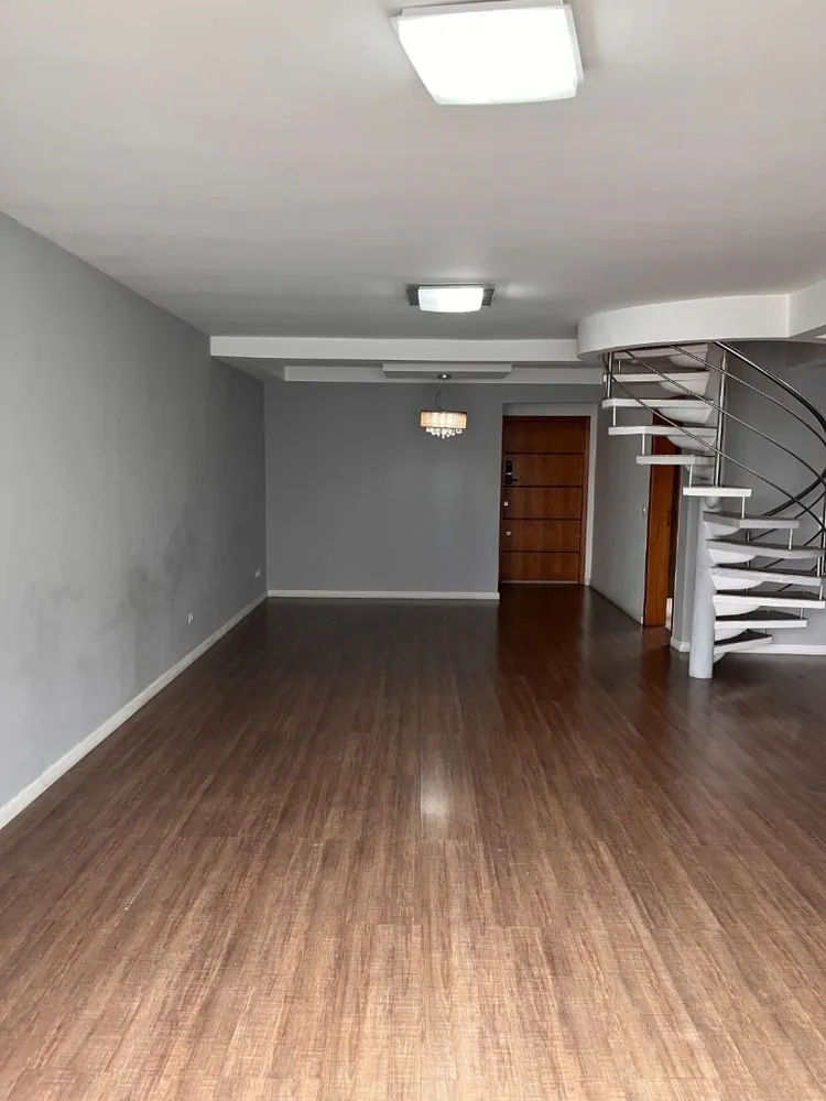 Cobertura, 3 quartos, 254 m² - Foto 4