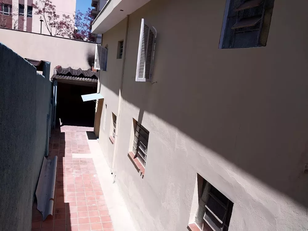 Sobrado, 3 quartos, 301 m² - Foto 1