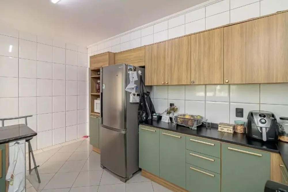 Casa, 3 quartos, 171 m² - Foto 2