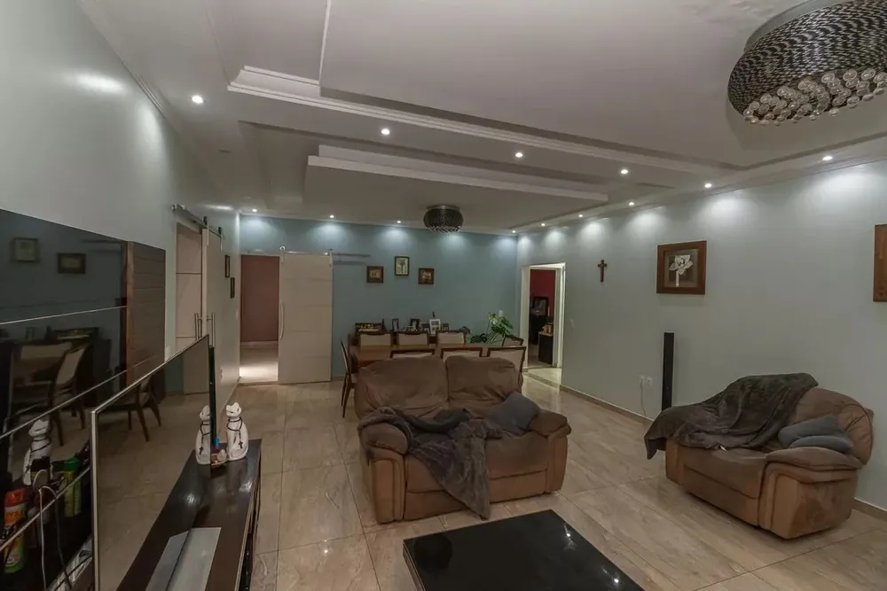Casa, 3 quartos, 400 m² - Foto 1