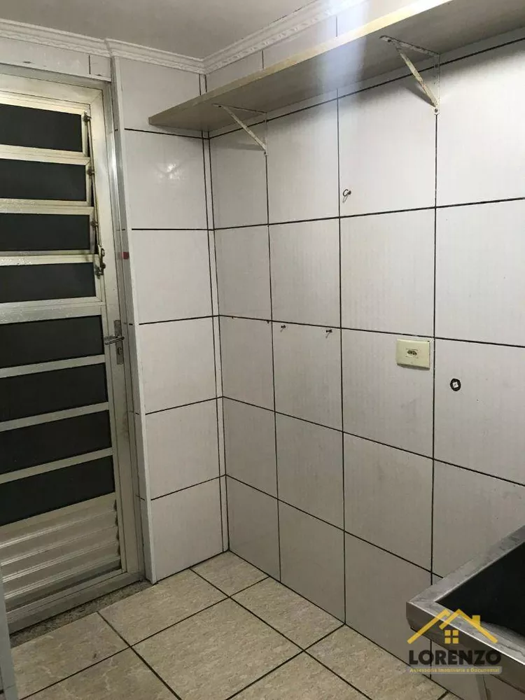 Sobrado à venda com 2 quartos, 106m² - Foto 3