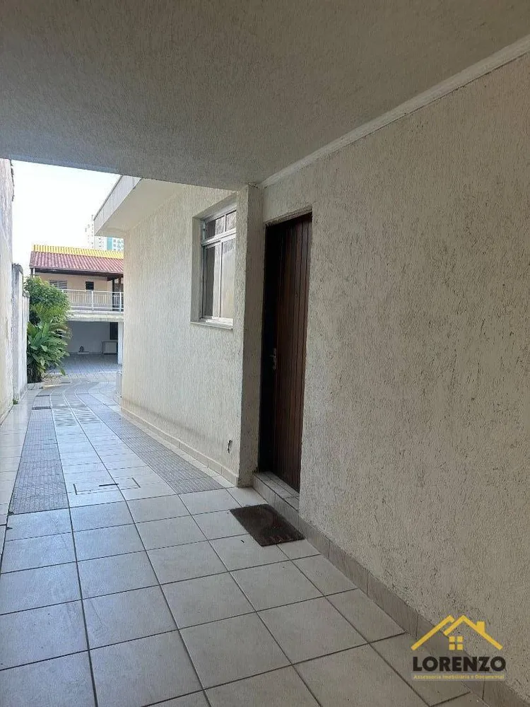 Casa, 3 quartos, 410 m² - Foto 2