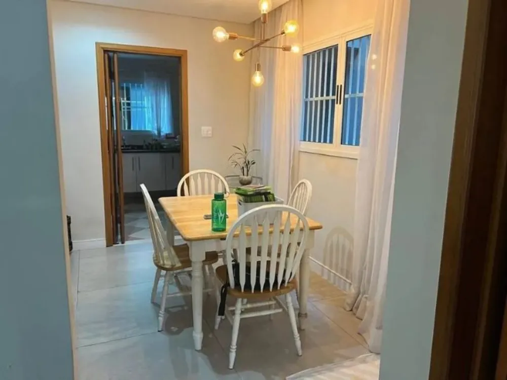 Sobrado, 3 quartos, 184 m² - Foto 2