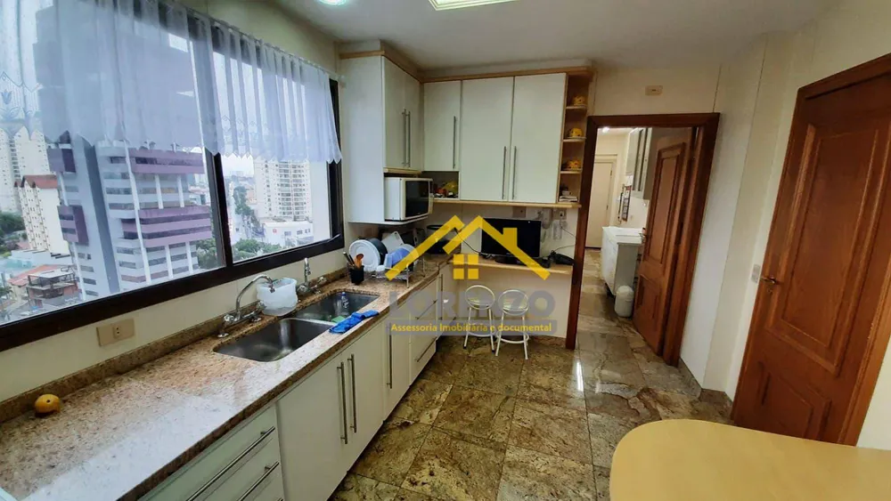 Apartamento, 4 quartos, 189 m² - Foto 2