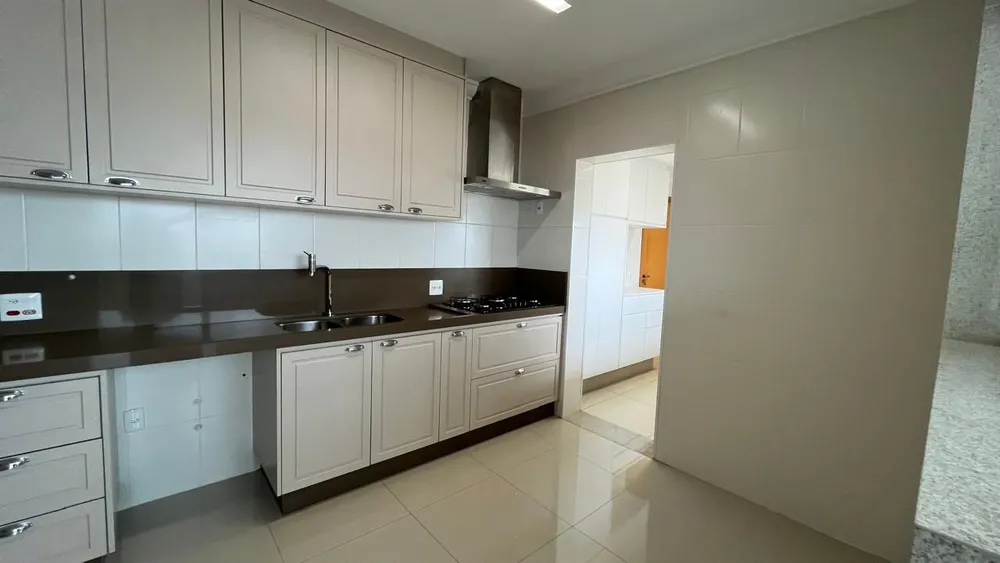 Cobertura, 3 quartos, 255 m² - Foto 6