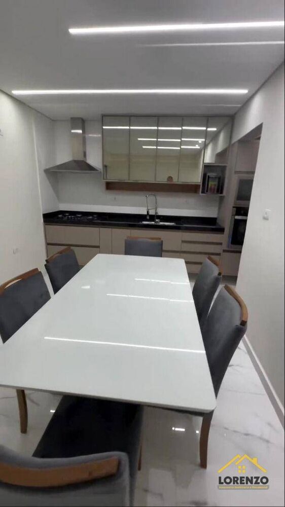 Sobrado, 4 quartos, 190 m² - Foto 1