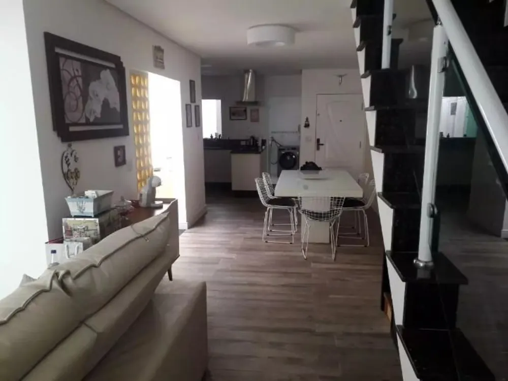 Sobrado, 3 quartos, 194 m² - Foto 1