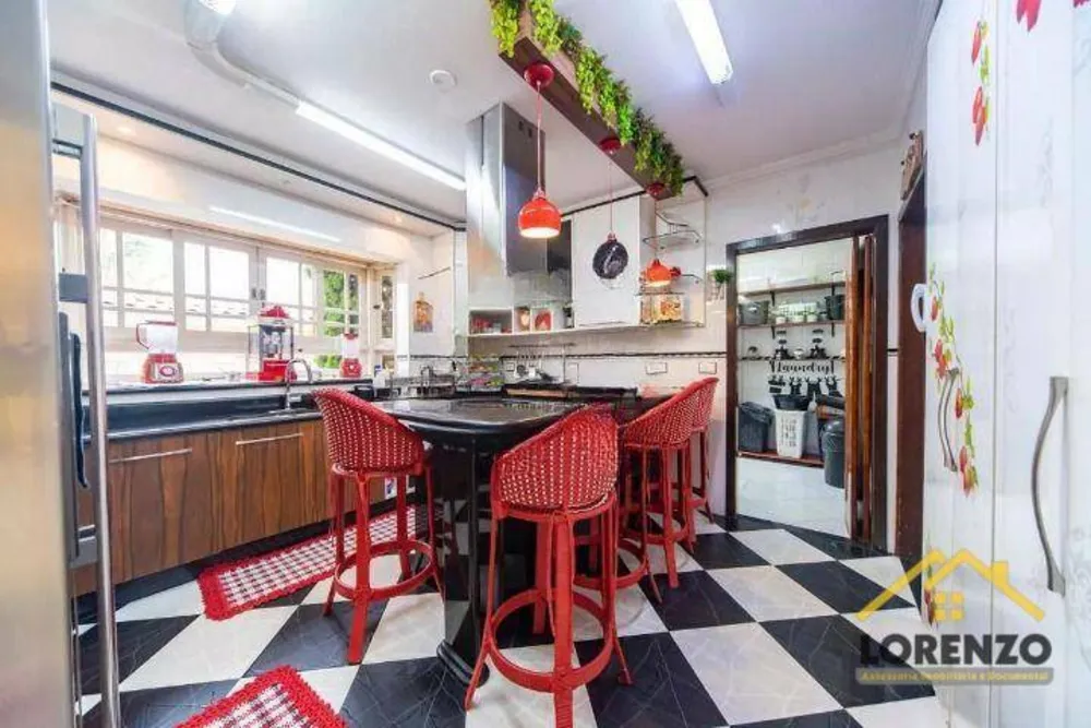 Sobrado, 4 quartos, 300 m² - Foto 6