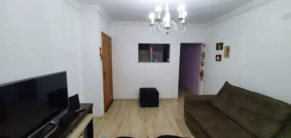 Sobrado à venda com 3 quartos, 174m² - Foto 1