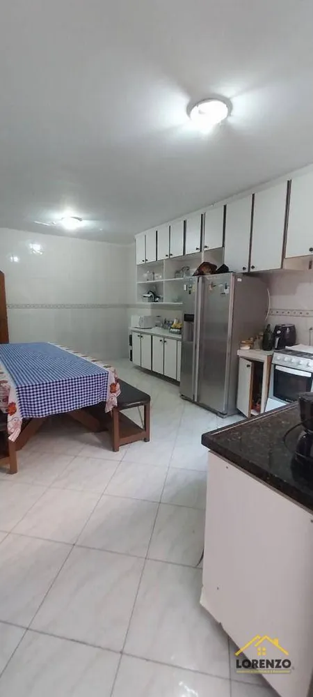 Casa, 3 quartos, 257 m² - Foto 3
