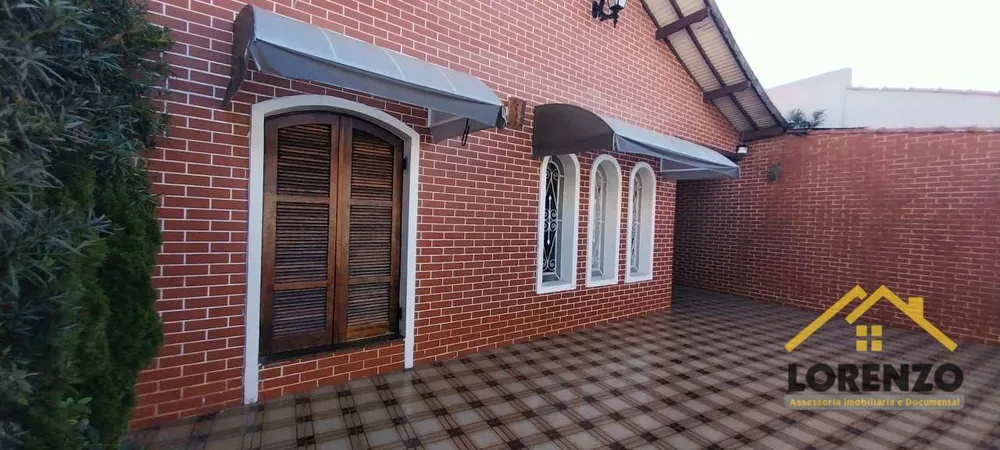 Casa, 3 quartos, 257 m² - Foto 2